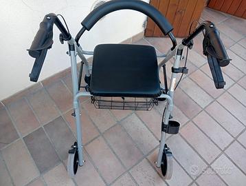 Deambulatore nuovo