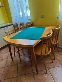 Tavolo cucina + sedie