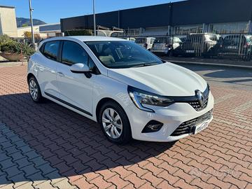 RENAULT Clio Blue dCi 85cv 5 PORTE BUSINESS AZIE