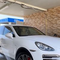 Porsche cayenne 2013