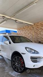 Porsche cayenne 2013
