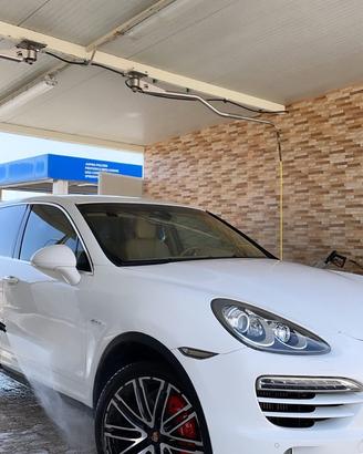 Porsche cayenne 2013