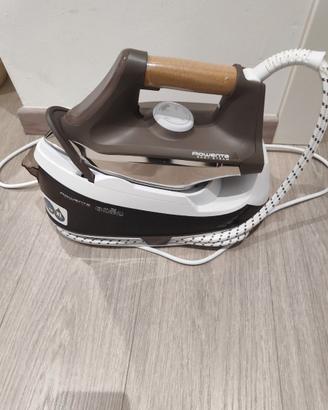 FERRO DA STIRO  ROWENTA CON CALDAIA EASY STEAM