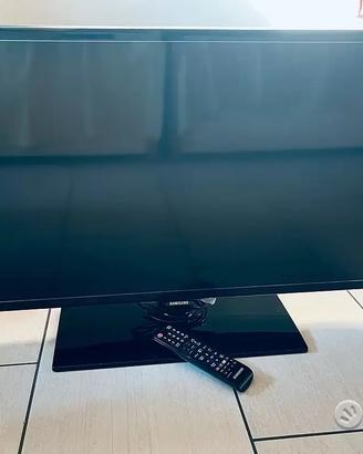 TV SAMSUNG UE32F5000