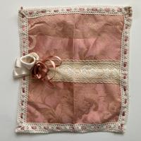 centrino rosa quadrato 29cmX25cm