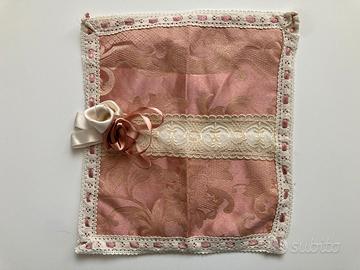 centrino rosa quadrato 29cmX25cm