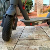 Monopattino Elettrico AOVOPRO 350W ES80-350W-10.5A