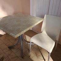 STOCK tavoli e sedie