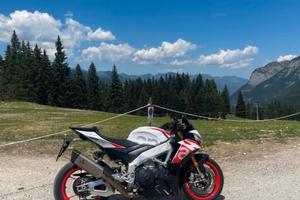 Aprilia tuono V4 factory 1100 Speed White  2023 