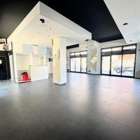 Locale comm. con canna fumaria zona Centro