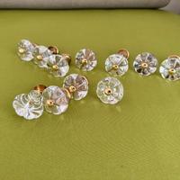 Pomelli a forma di fiore