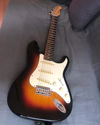 Chitarra elettrica 4/4 Clash