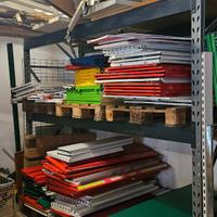 Urgenza ultimo prezzo scaffali e banco cassa