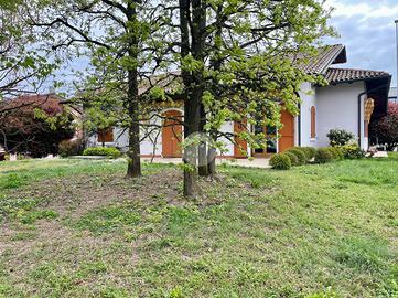 VILLA SINGOLA A TORBOLE CASAGLIA