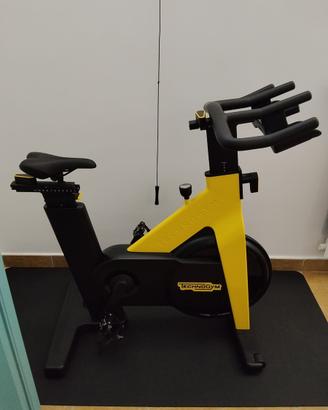 Group Cycle Ride Technogym versione XL