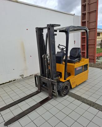 Muletto Caterpillar 15 quintali elettrico