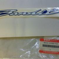 EMBLEMA ADESIVO BANDIT SUZUKI 68131-31F00-FC3