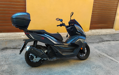 Scooter Wottan 150