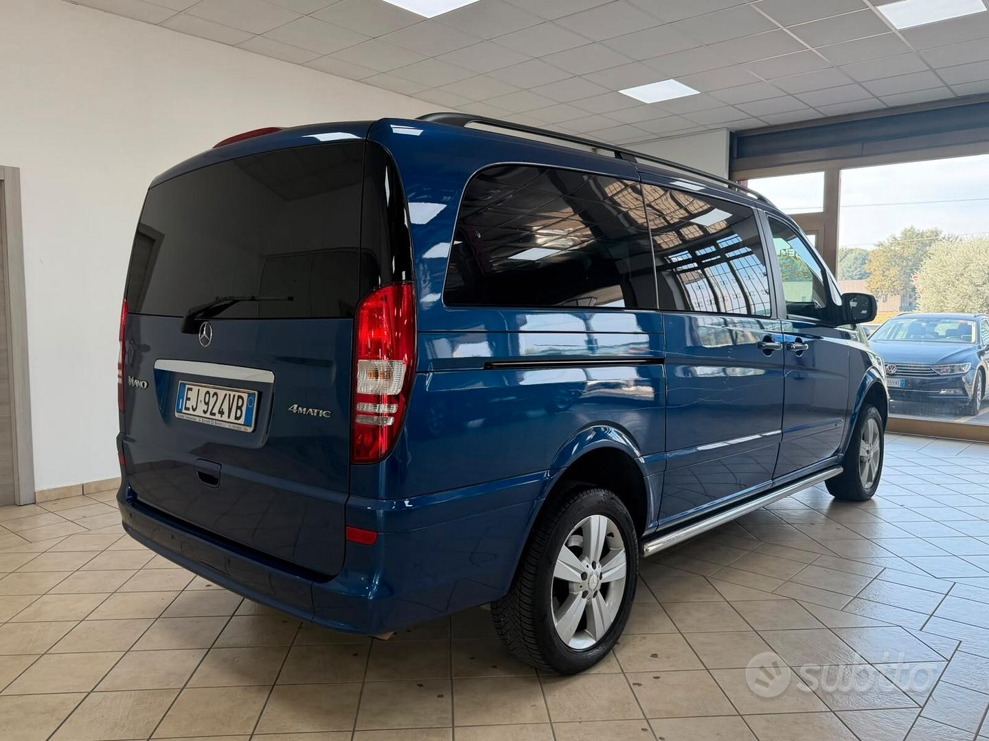 Mercedes-Benz Viano 2011 photo 5