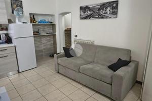 MONOLOCALE A CAMBIAGO