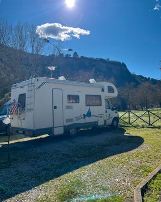 Camper 6 posti viaggio