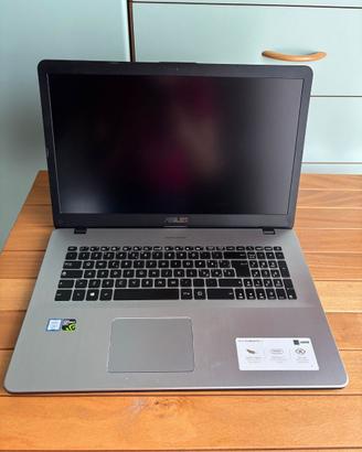ASUS VivoBook Pro N705FD-GC003T 17,3"