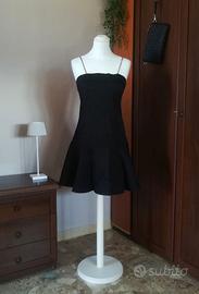 Vestito nero con schiena scoperta e fiocchi tg.44