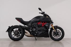 Ducati Diavel 1260 S Total black