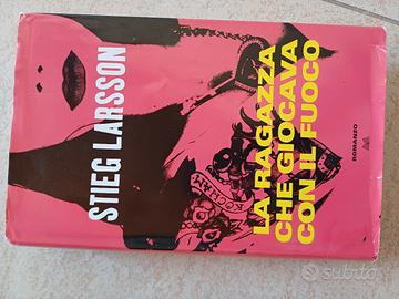 Libro: La ragazza che giocava con il fuoco.