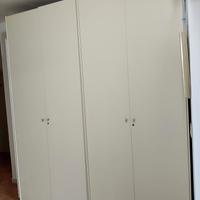 Armadio 4 ante moderno - Capiente 