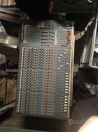 mixer soundcraft 