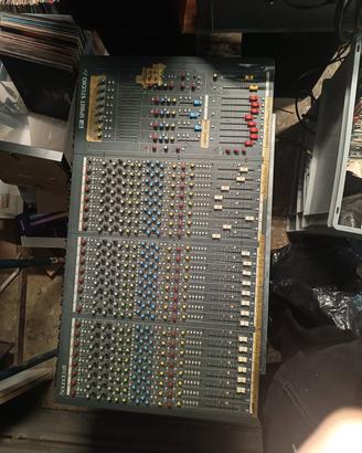 mixer soundcraft 