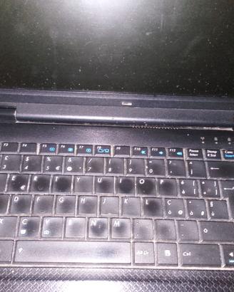 ASUS PORTATILE