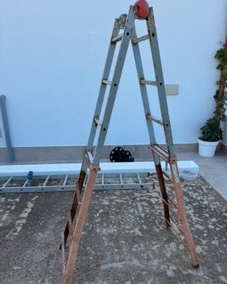 Scala Ercolina  telescopica a forbice