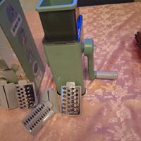 grattugia trita verdure