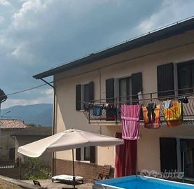 casa singola con giardino