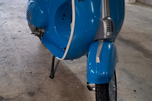 Vespa 50 Special