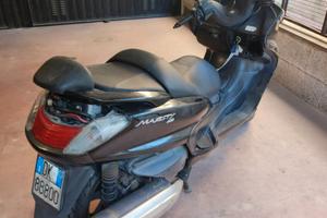 Scooter Majesty 400