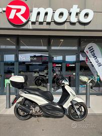 Piaggio Beverly 350