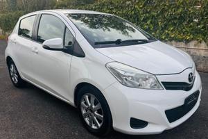 Yaris 1.4 D-4D 5 porte Lounge