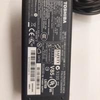 alimentatore Toshiba mod. PA3377E-2ACA