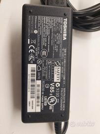 alimentatore Toshiba mod. PA3377E-2ACA
