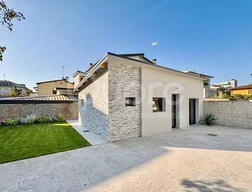 Casa indipendente - Lignano Sabbiadoro