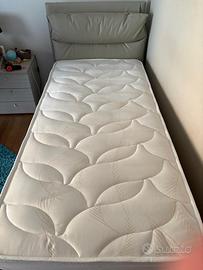 Letto 1 piazza con contenitore marca Altrenotti