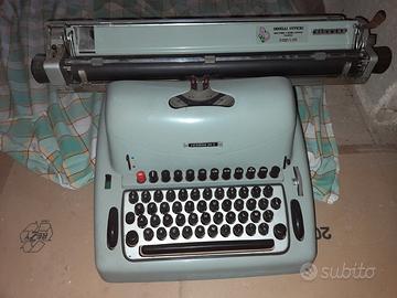Macchina da scrivere Olivetti Modello Lexikon 80 E