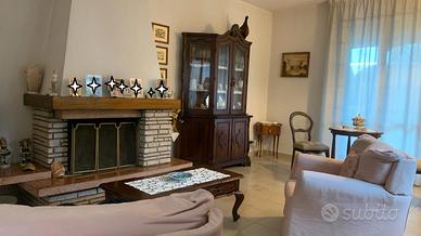 Camerlona - casa indipendente su 4 lati