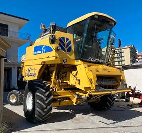 Mietitrebbia autolivellante New Holland AL59 con b