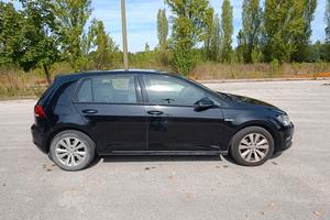Golf serie 7 del 2016 a metano 