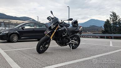 Aprilia Dorsoduro 1200