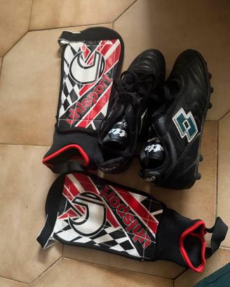 paio di scarpe da calcio
